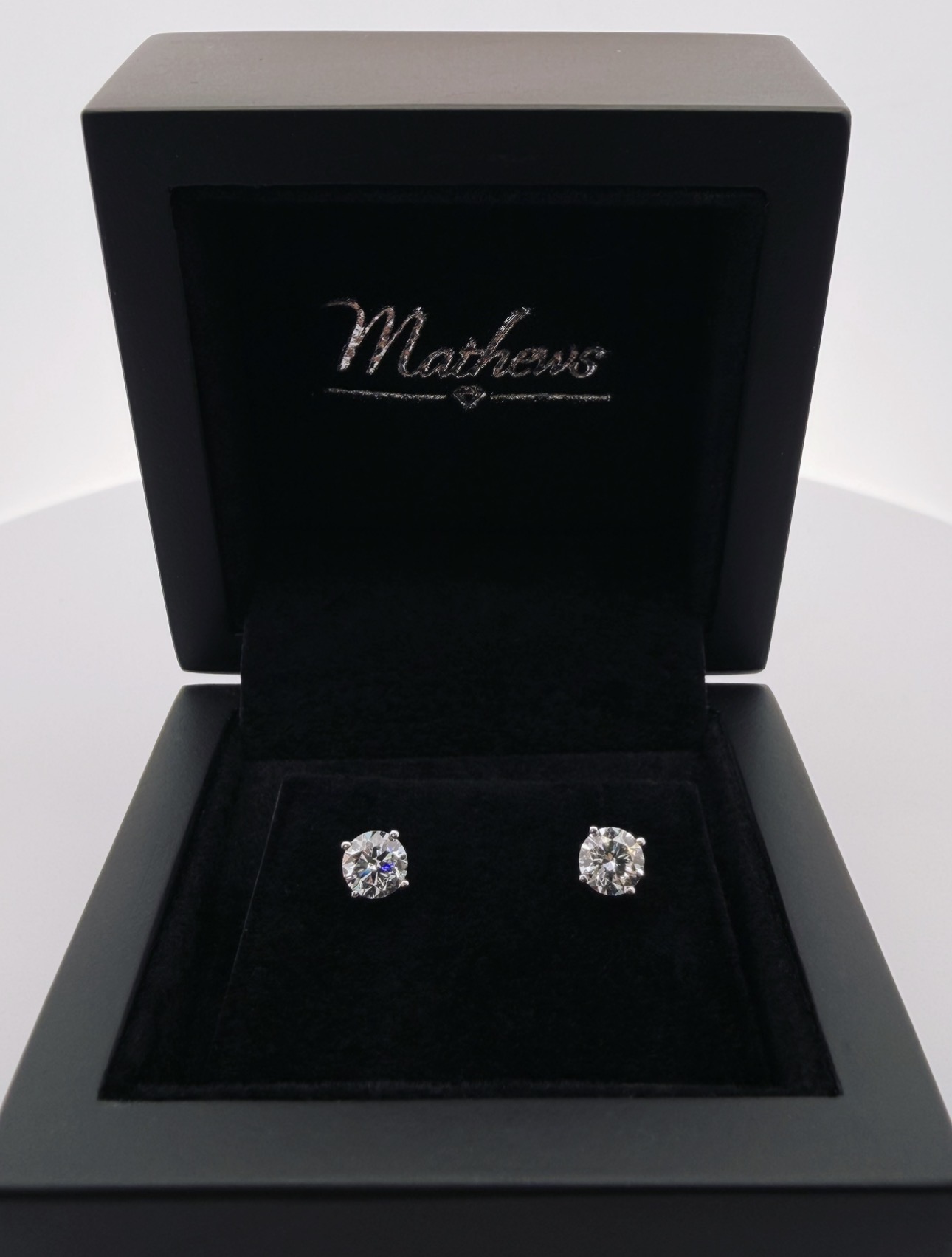 Mathews Jewelers Diamond Stud Earrings